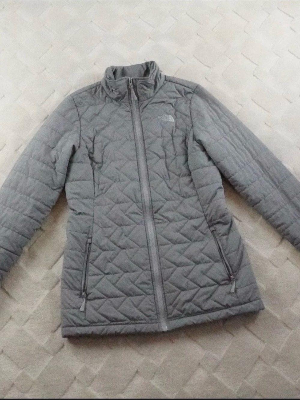 The North Face Tamburello Insulated Quilted Jacket Womens Small Gray Full Zip